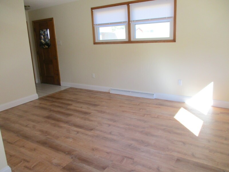 Building Photo - 538 State St