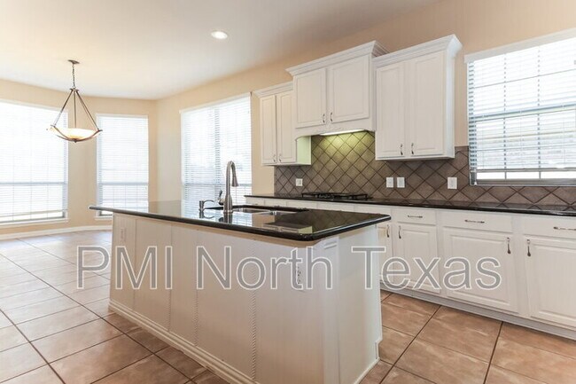 Building Photo - 2677 Pine Trail Dr