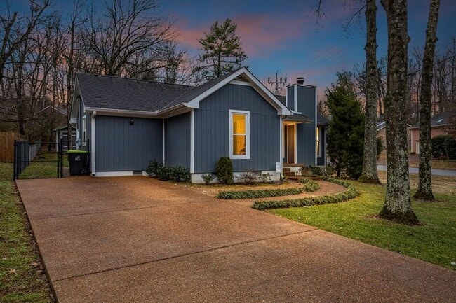 Building Photo - 921 Fitzpatrick Rd