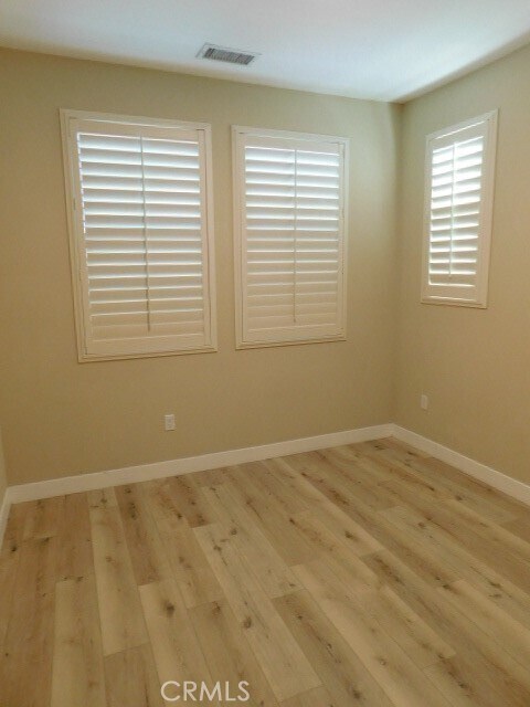 Building Photo - 299 E Arrow Hwy