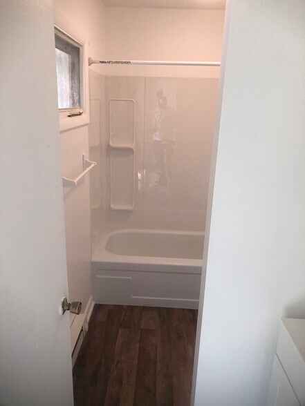 Building Photo - 2917 W County Road 400 N