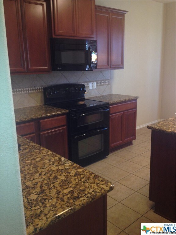 Building Photo - 5615 Birmingham Cir