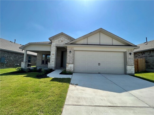 Building Photo - 577 Elm Green St