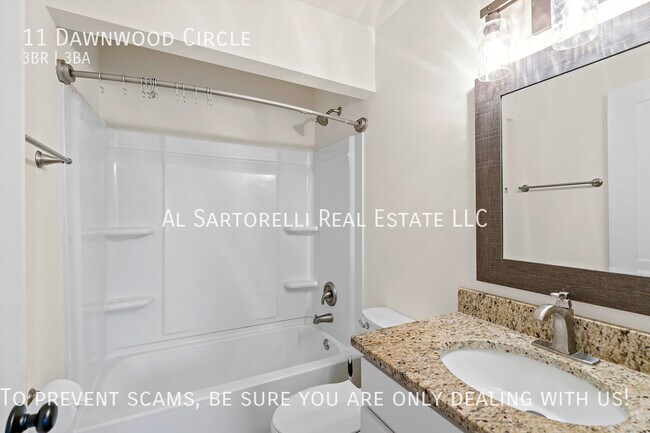 Building Photo - 11 Dawnwood Cir