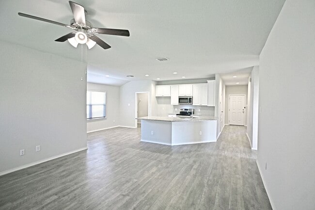 Building Photo - 1409 Coffee Tree Dr