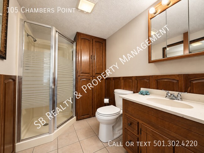 Building Photo - 105 Chambers Point