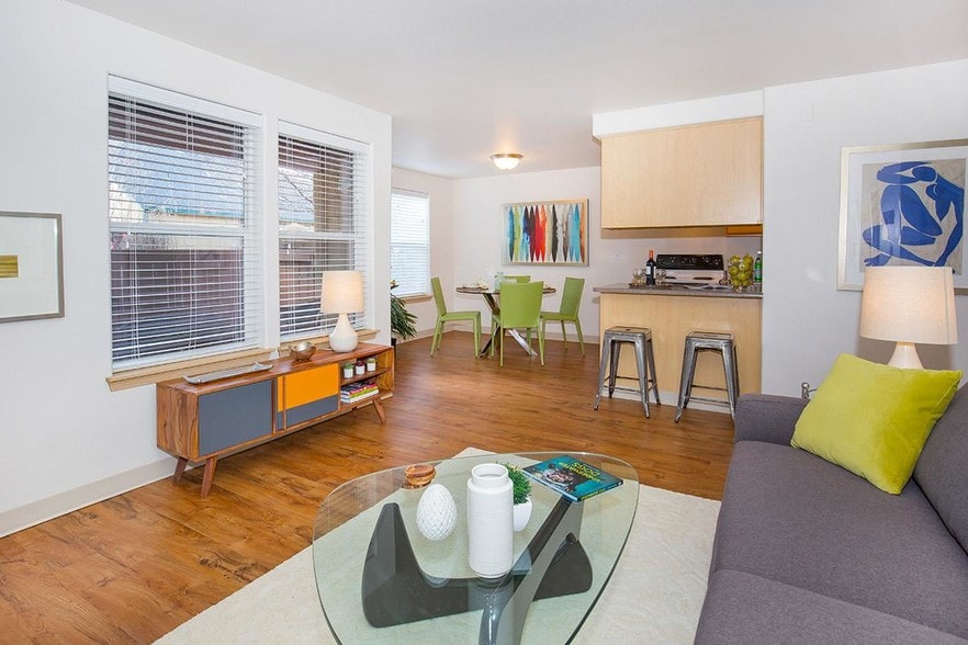 The Commons Pilot Butte Apartment Homes 2020 NE Linnea Dr Bend OR