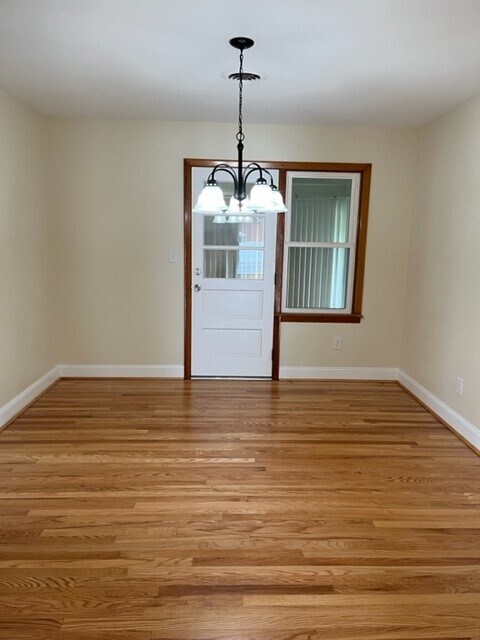 Dining Room - 19205 Longmeadow Rd