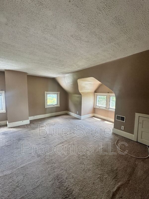 Building Photo - 225 Burmont Rd
