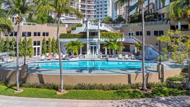 Building Photo - 901 Brickell Key Blvd