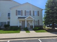 Building Photo - 1401 Silverstone Dr