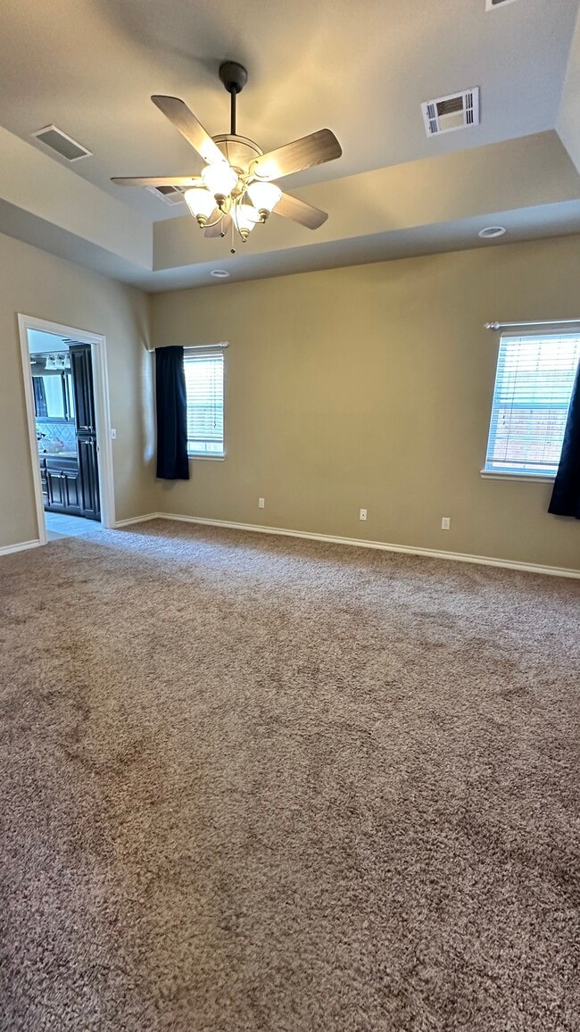 Building Photo - 601 Bear Run