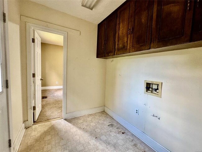 Building Photo - 2082 Johnson St