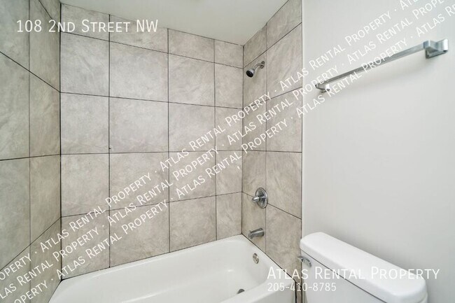 Building Photo - 108 2nd St NW