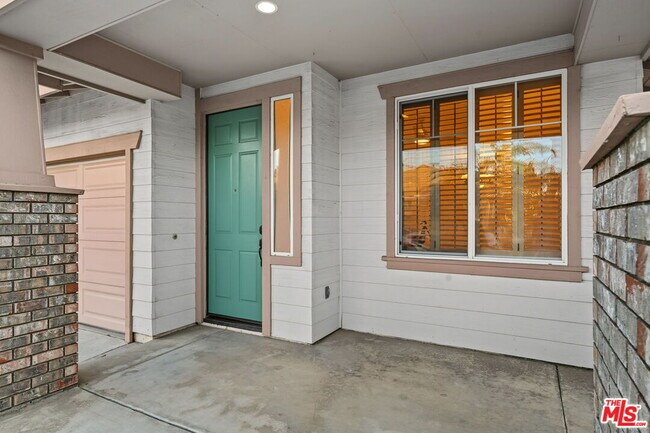 Building Photo - 5711 Citrus Ranch Cir
