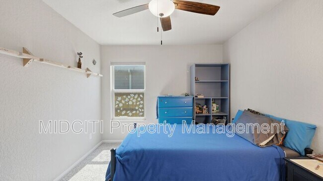Building Photo - 1116 RIVER WOOD