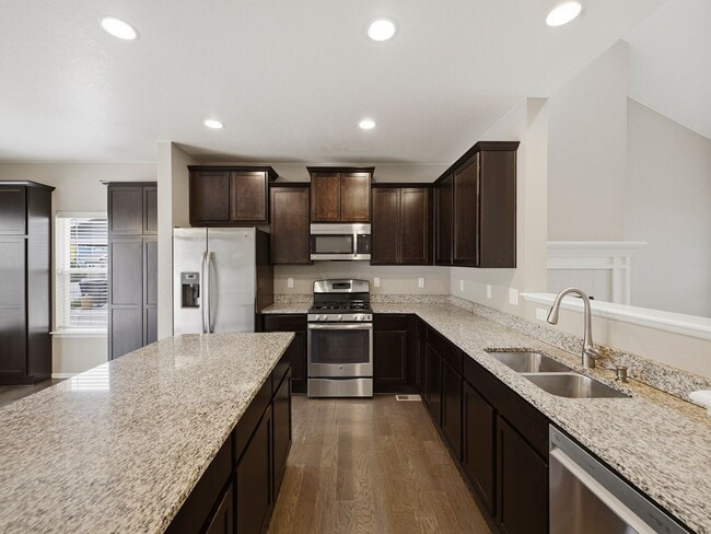 Building Photo - 2304 Winding Dr