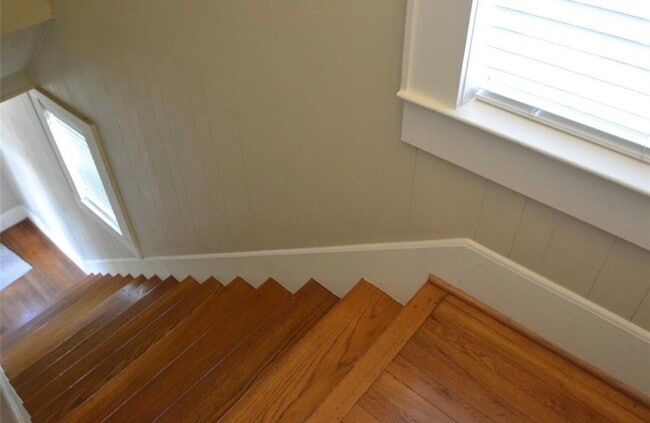 Building Photo - 1507 McDuffie St