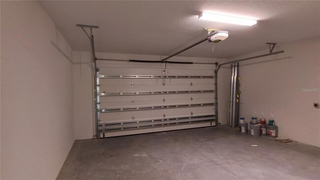 Building Photo - 8141 Sternway Rd