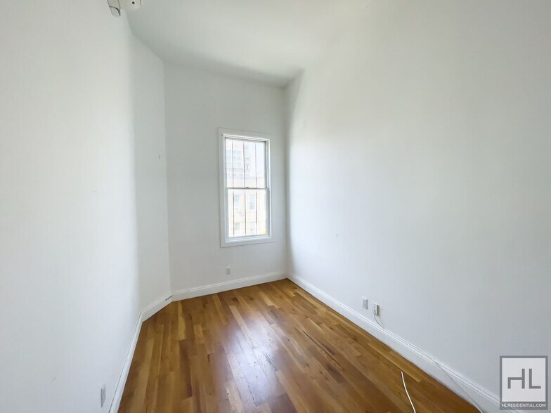 Building Photo - WYCKOFF AVENUE