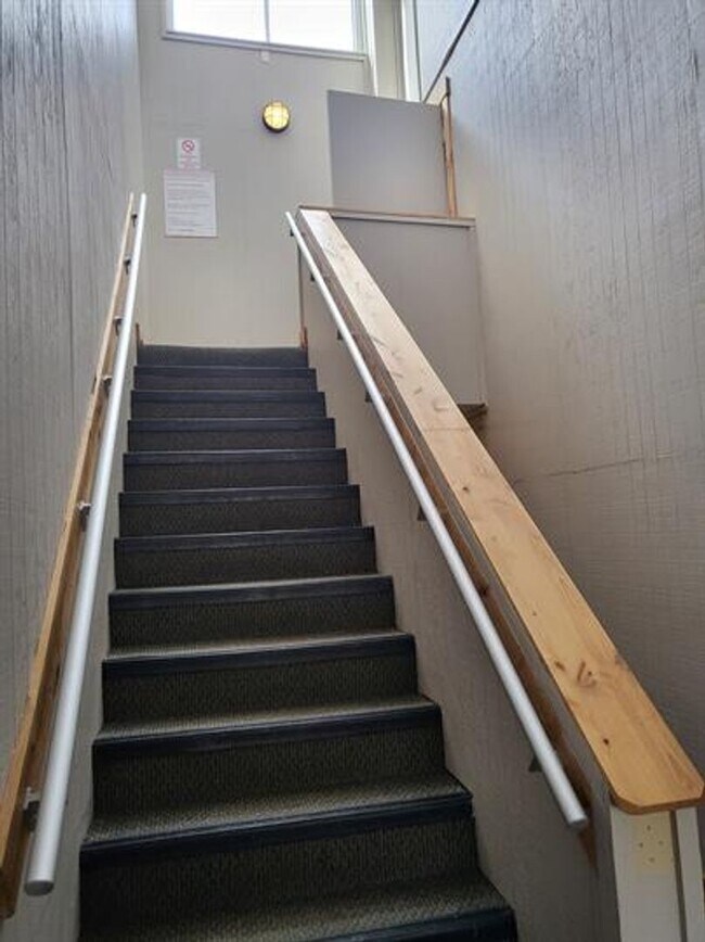 Building Photo - In town Breckenridge Studio!  Heat and Electric included!  Between town and the lifts!  Available...