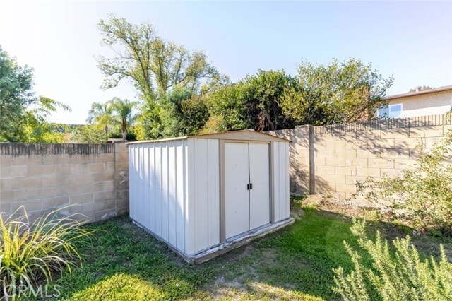 Building Photo - 9551 Gierson Ave