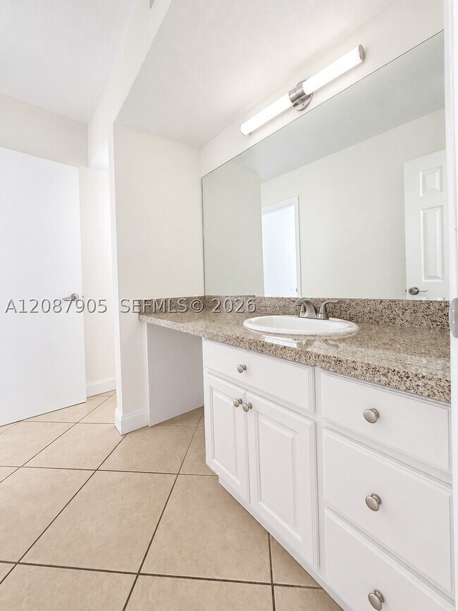 Building Photo - 8475 SW 94th St
