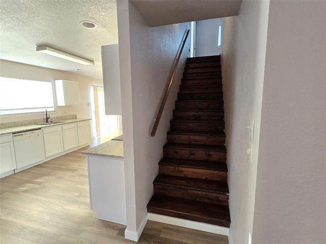 Building Photo - 7112 Kickapoo Dr