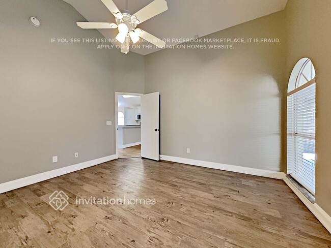 Building Photo - 2108 Crosshair Cir