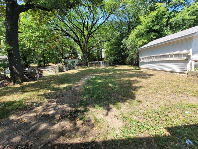 Building Photo - Home in Hot Springs