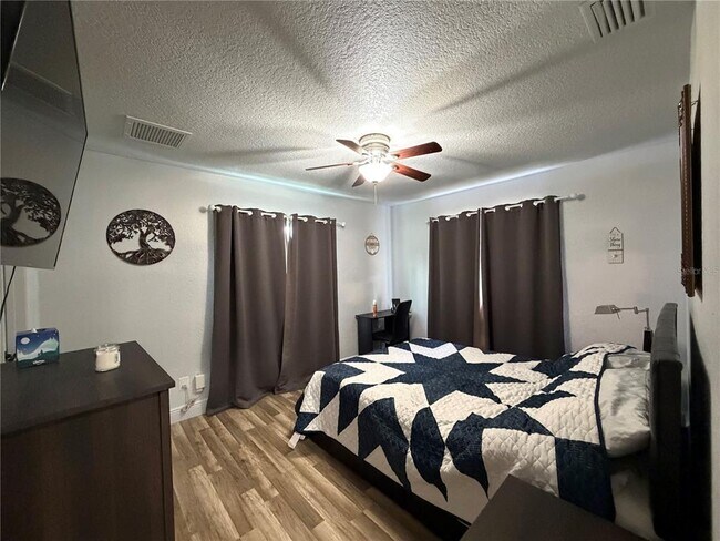 Building Photo - 6972 Crock Ave