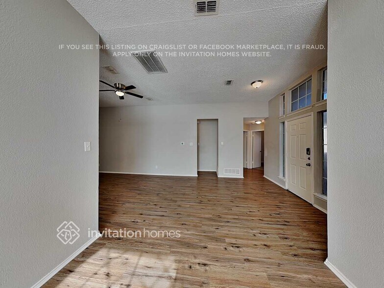 Building Photo - 4133 Scotland Dr