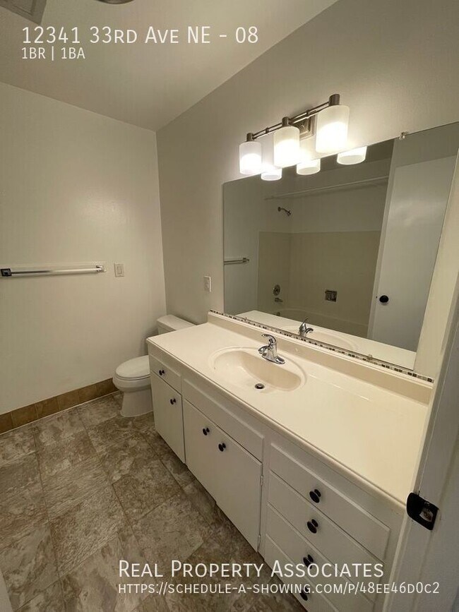 Building Photo - 12341 33rd Ave NE