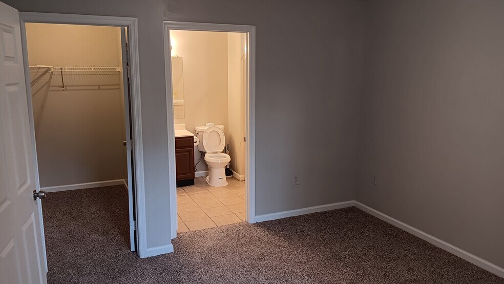 Mstr. Bedroom - 1741 Elvan Ave