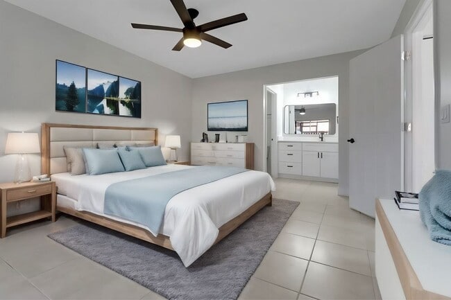 Building Photo - 6350 Royal Woods Dr