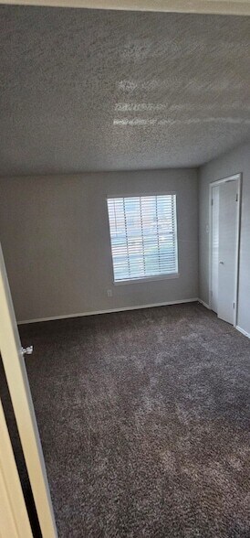 Building Photo - 3737 Timberglen Rd