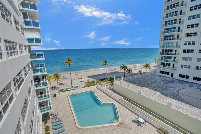 Building Photo - 3430 Galt Ocean Dr