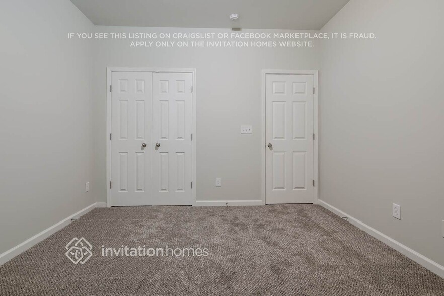 Building Photo - 12881 Deer Park Ln