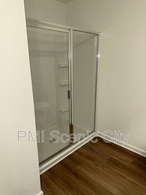 Building Photo - 244 Asbury Oak Ln