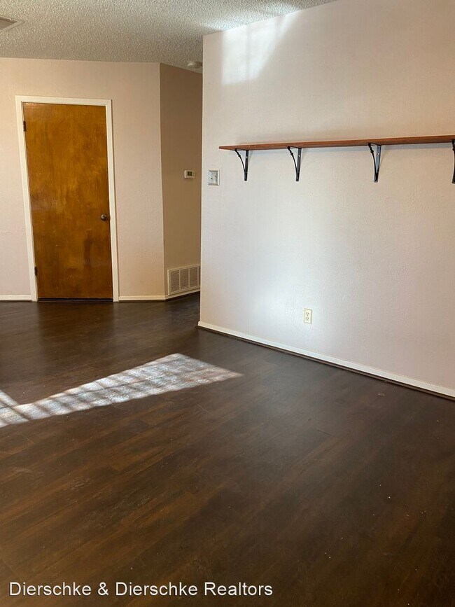 Building Photo - 3 br, 2 bath House - 3520 Juanita