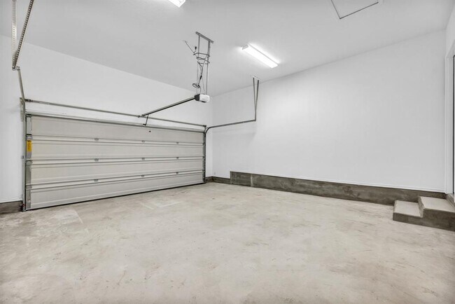 Building Photo - 4405 Apollonia Wy