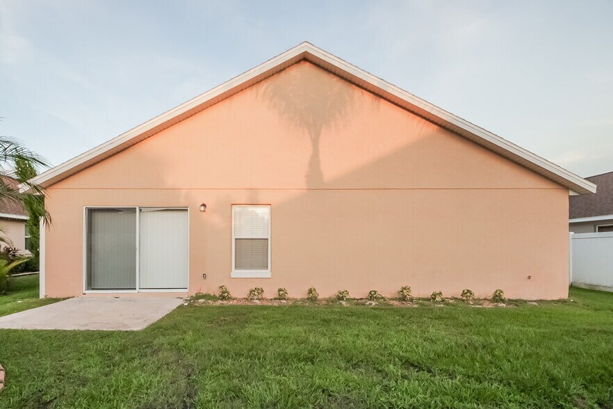 Building Photo - 2763 Eagle Ridge Loop