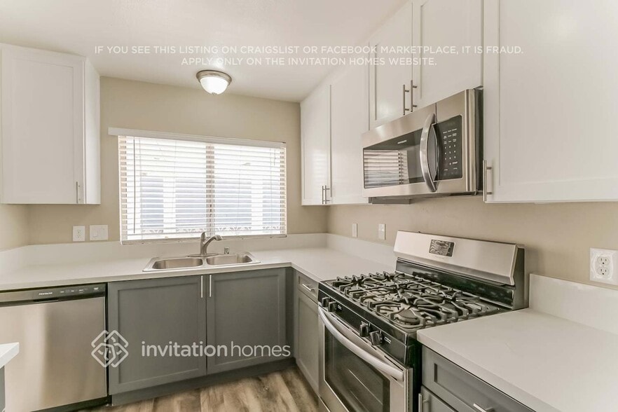 Building Photo - 4173 Honeycomb Dr