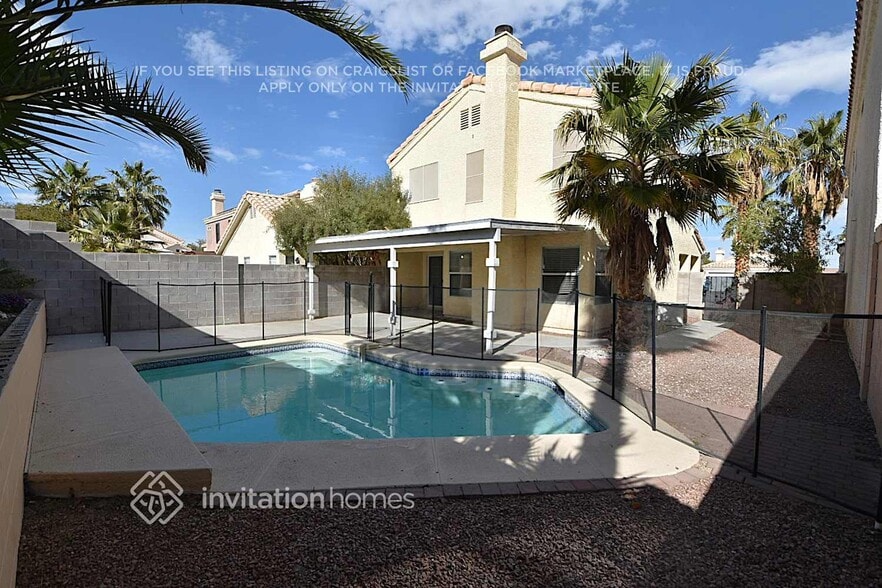 Building Photo - 1501 Pacific Terrace Dr