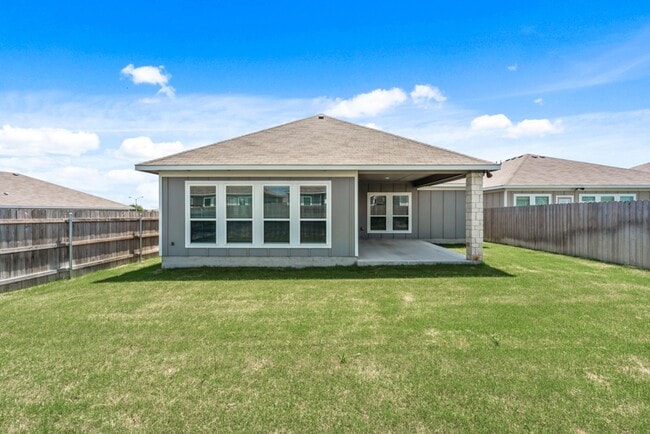 Building Photo - Brand New Home for Rent in North Pointe – ...