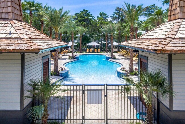 Building Photo - 587 Patina Blvd