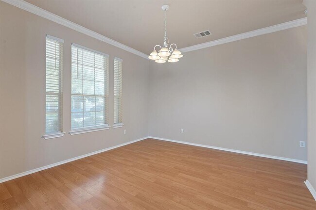 Building Photo - 10808 Chippenhook Ct