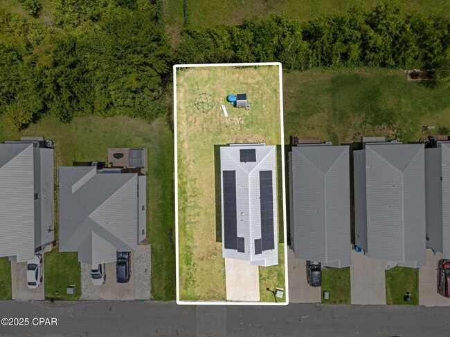 Building Photo - 406 Raven Ln