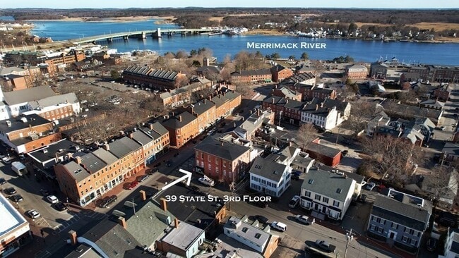 Building Photo - 39 State St