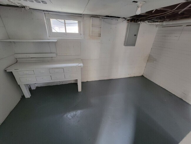 Building Photo - Beautifully Remodeled 3 Bedroom in Fremont